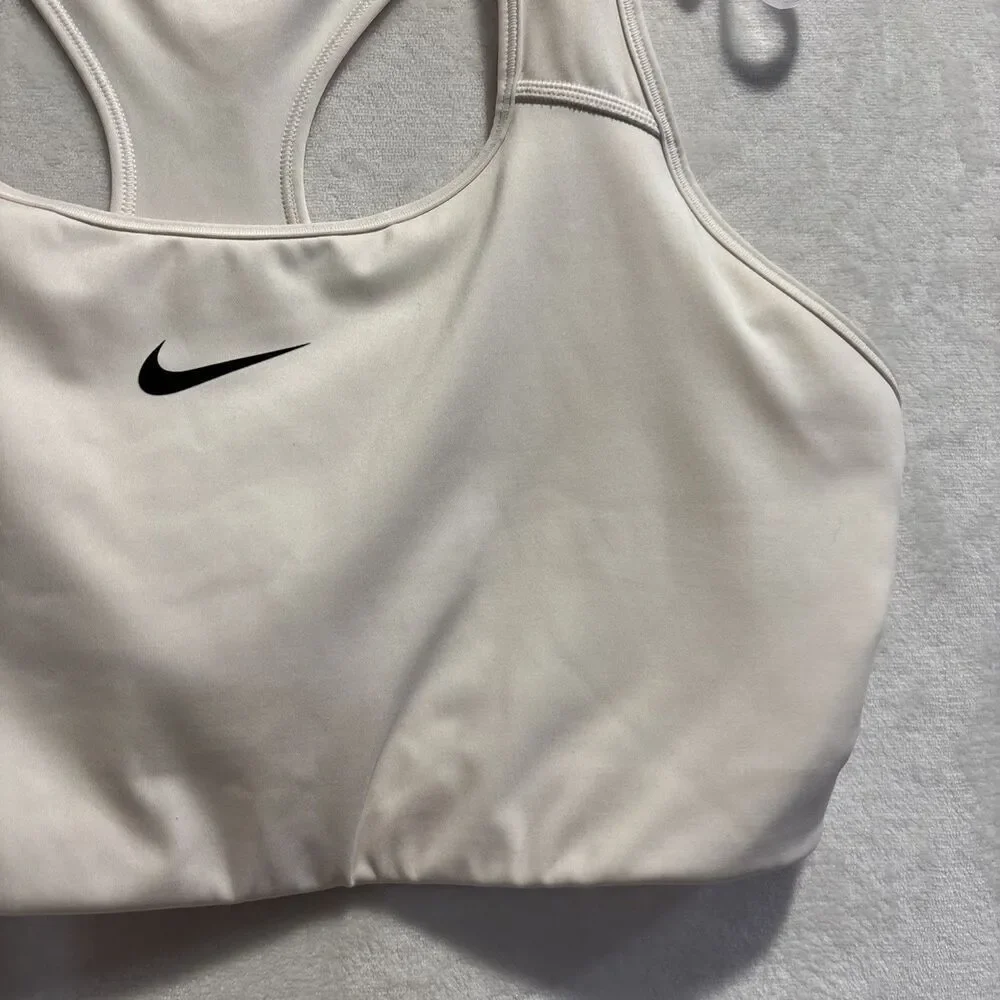 Nike Women's Swoosh Medium Support Racerback Sports Bra Plus Size 1X Ivory Cream